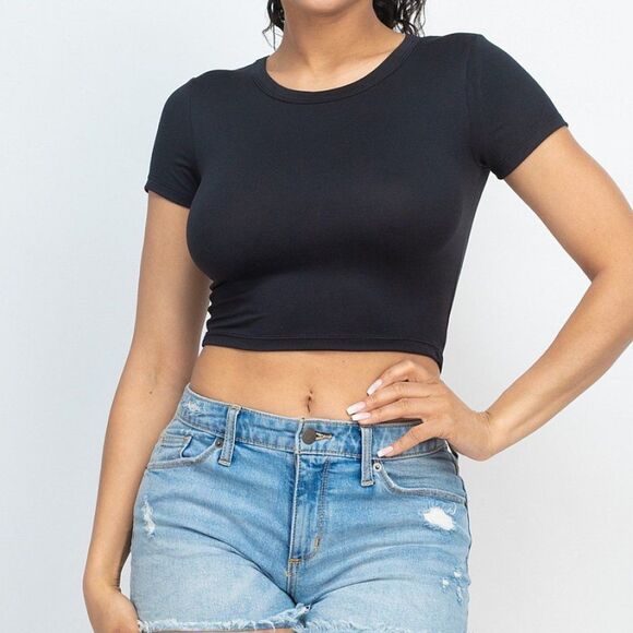 Tops - Basic Black Cropped Tee